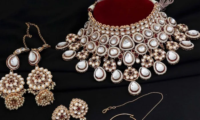 SHREE MAHALAKSHMI JEWELLERS